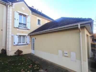 For sale Combs-la-ville 6 rooms 114 m2 Seine et marne (77380) photo 0