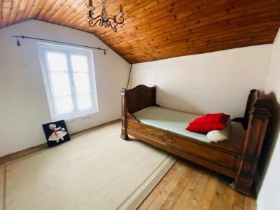 For sale Retournac 4 rooms 49 m2 Haute loire (43130) photo 4