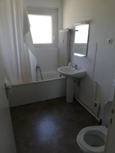 For rent Strasbourg 5 rooms 97 m2 Bas rhin (67100) photo 3