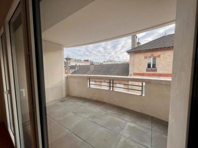 For rent Levallois-perret 3 rooms 68 m2 Hauts de Seine (92300) photo 2