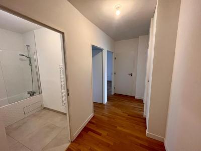 For rent Levallois-perret 3 rooms 68 m2 Hauts de Seine (92300) photo 4