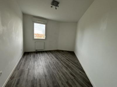 For rent Saint-herblain 3 rooms 69 m2 Loire atlantique (44800) photo 2