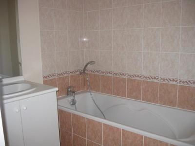 For sale 2 rooms 40 m2 Saone et loire (71000) photo 3