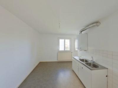 For rent Saint-doulchard 3 rooms 93 m2 Cher (18230) photo 2