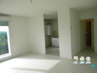 For rent Montbeliard 2 rooms 48 m2 Doubs (25200) photo 2