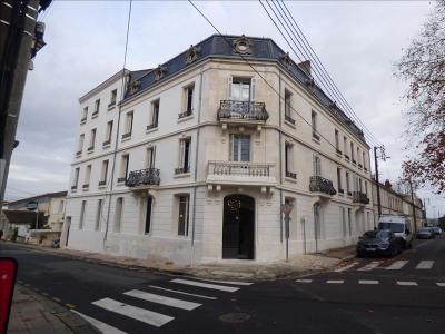 For rent Saintes 2 rooms 48 m2 Charente maritime (17100) photo 2