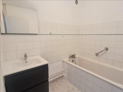 For rent Valence 3 rooms 70 m2 Drome (26000) photo 2