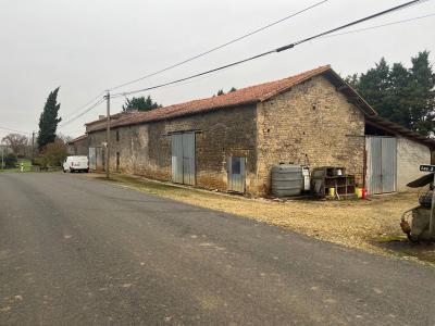 For sale Pleuville 4 rooms 125 m2 Charente (16490) photo 1