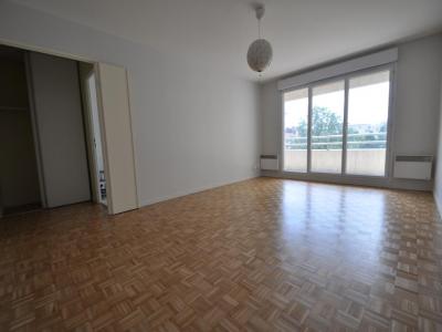 For rent Villeurbanne 3 rooms 62 m2 Rhone (69100) photo 2