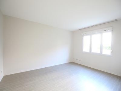 For rent Lyon-8eme-arrondissement 1 room 36 m2 Rhone (69008) photo 0