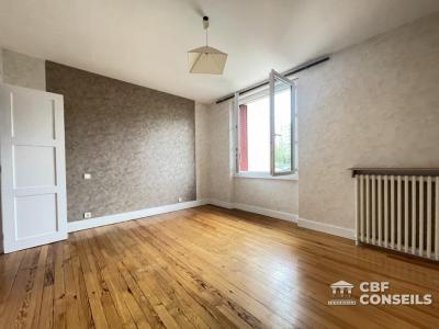 For sale Clermont-ferrand 6 rooms 134 m2 Puy de dome (63000) photo 1