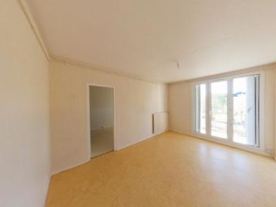 For rent Saint-amand-montrond 3 rooms 63 m2 Cher (18200) photo 4