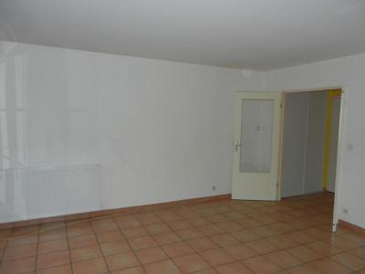 For sale Houdan 2 rooms 46 m2 Yvelines (78550) photo 3