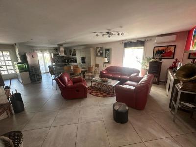 For sale Gigean 5 rooms 169 m2 Herault (34770) photo 4