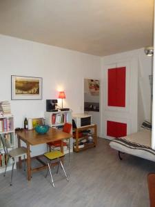 For rent Paris-11eme-arrondissement 1 room 32 m2 Paris (75011) photo 0