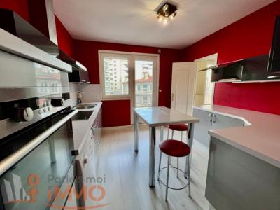 For sale Saint-etienne 3 rooms 82 m2 Loire (42000) photo 3