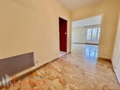 For sale Saint-etienne 3 rooms 82 m2 Loire (42000) photo 4