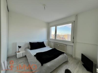 For sale Saint-etienne 3 rooms 60 m2 Loire (42100) photo 4