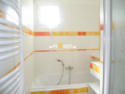 For rent Aix-en-provence 3 rooms 65 m2 Bouches du Rhone (13090) photo 2