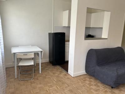 For sale Courbevoie 1 room 30 m2 Hauts de Seine (92400) photo 3