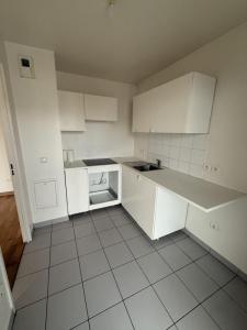 For sale Colombes 3 rooms 63 m2 Hauts de Seine (92700) photo 2