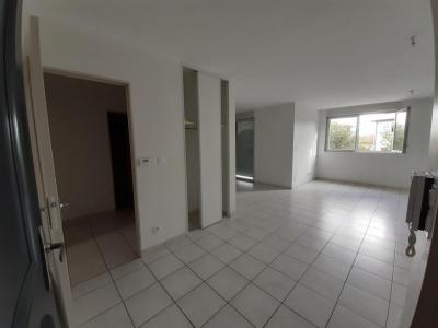 For rent Montagny 3 rooms 72 m2 Rhone (69700) photo 1