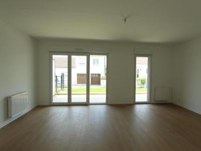 For rent Vertou 3 rooms 68 m2 Loire atlantique (44120) photo 2