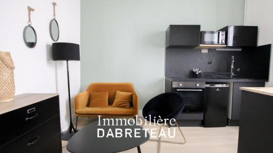 For rent Lyon-3eme-arrondissement 2 rooms 32 m2 Rhone (69003) photo 0