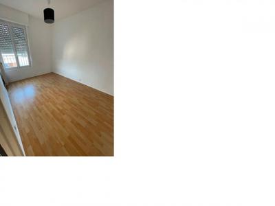 For sale Reims 3 rooms 45 m2 Marne (51100) photo 1