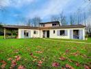 For sale House Saint-jean-d'angely  173 m2 8 pieces