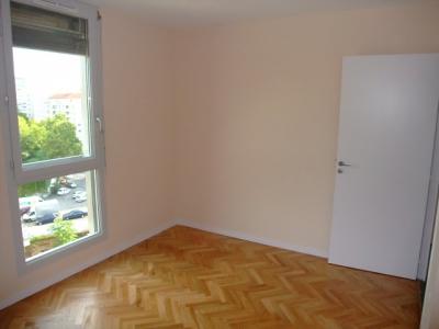 For rent Lyon-7eme-arrondissement 2 rooms 46 m2 Rhone (69007) photo 2