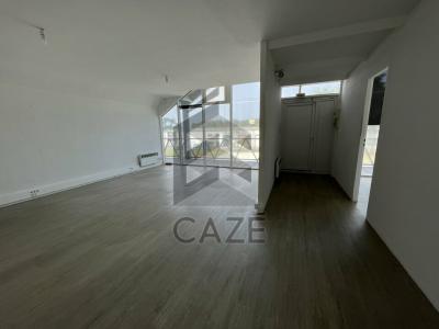 For rent Canejan 200 m2 Gironde (33610) photo 1