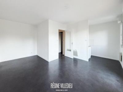 For rent Cherbourg 1 room 30 m2 Manche (50100) photo 0