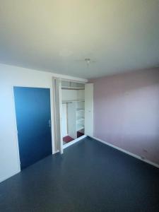 Louer Appartement 70 m2 Sedan