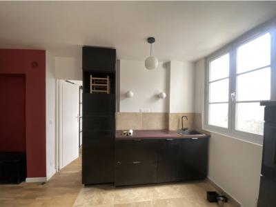 For rent Suresnes 2 rooms 44 m2 Hauts de Seine (92150) photo 0