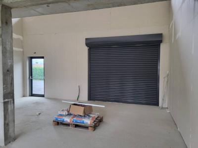 Acheter Local commercial 111 m2 Douvaine