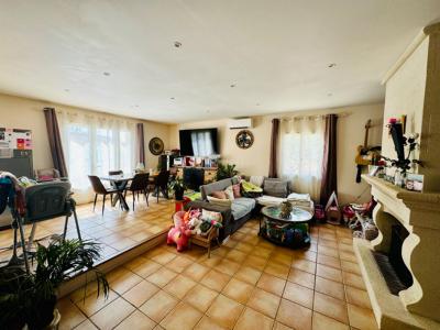 For sale Istres 4 rooms 115 m2 Bouches du Rhone (13800) photo 1