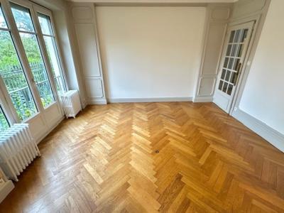 Louer Appartement Lyon-6eme-arrondissement Rhone