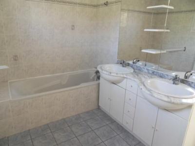 For rent Souilhanels 4 rooms 98 m2 Aude (11400) photo 3