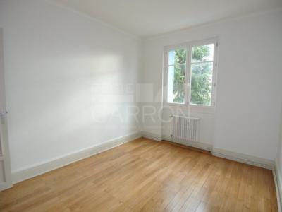 Louer Appartement Lyon-8eme-arrondissement 1276 euros