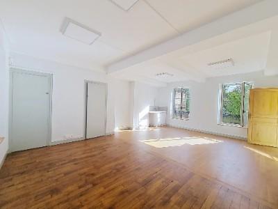 For rent Saint-denis Saint ouen sur seine 11 rooms 300 m2 Seine saint denis (93200) photo 4