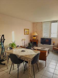 For sale Bagnols-sur-ceze 4 rooms 64 m2 Gard (30200) photo 0