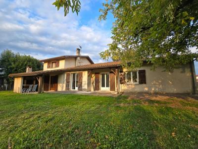 For sale Saint-medard-de-guizieres 5 rooms 140 m2 Gironde (33230) photo 0