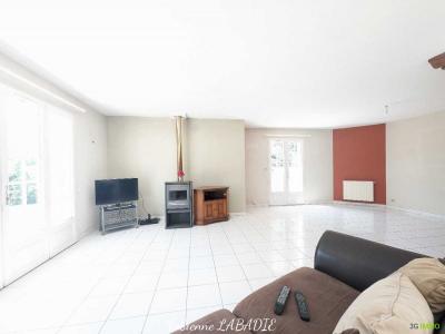 For sale Dax 5 rooms 114 m2 Landes (40100) photo 1