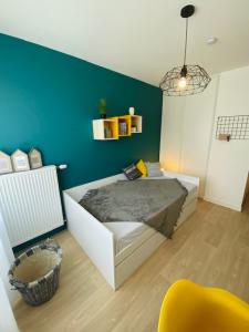 For rent Asnieres-sur-seine 1 room 19 m2 Hauts de Seine (92600) photo 1