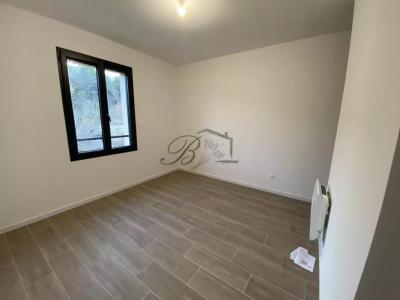 For rent Bastide-des-jourdans 3 rooms 71 m2 Vaucluse (84240) photo 2