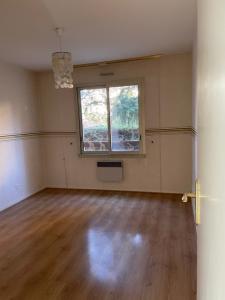 For rent Lyon-4eme-arrondissement 3 rooms 76 m2 Rhone (69004) photo 4