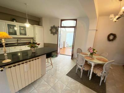 For sale Hem 6 rooms 135 m2 Nord (59510) photo 2