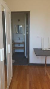 For rent Lyon-8eme-arrondissement 1 room 18 m2 Rhone (69008) photo 3