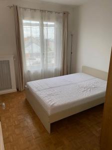 For rent Romainville 2 rooms 42 m2 Seine saint denis (93230) photo 2